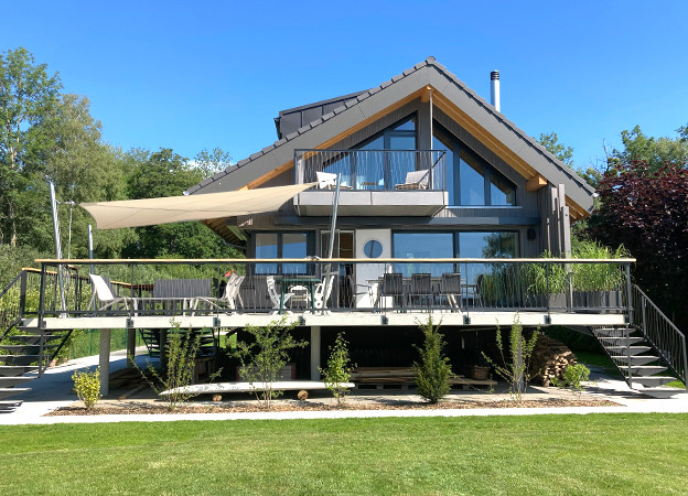 Manuell bedienbares Sonnsensegel